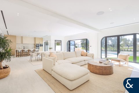 Villa à Arabian Ranches, Dubai, 5 chambres, 544 m², № 98391 - photo 4