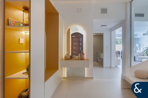 Купить виллу в Springs 11, The Springs, Дубай: 3 спальни, 228м², № 98389 - фото 10