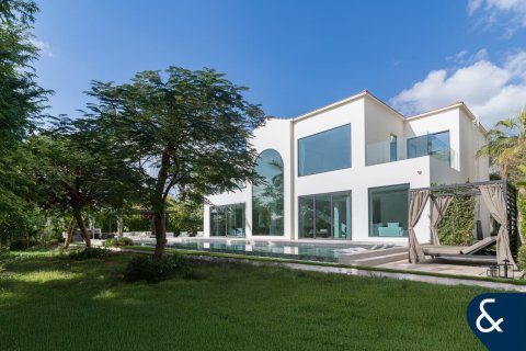 Villa in Jumeirah Islands, Dubai 5 bedrooms, 576 sq.m. № 98624