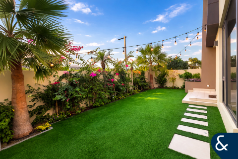 Villa en Maple at Dubai Hills Estate, Dubai Hills Estate, Dubai, 4 dormitorios, 229 m², № 98635 - foto 2