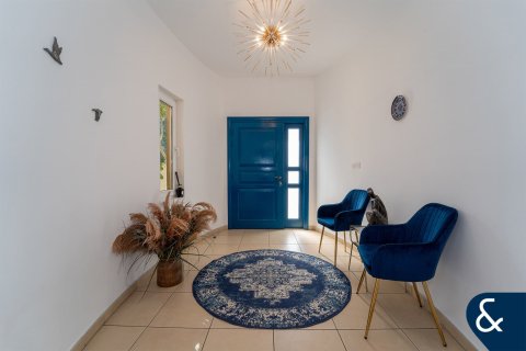 Villa in Arabian Ranches, Dubai 7 bedrooms, 645 sq.m. № 98627 - photo 5