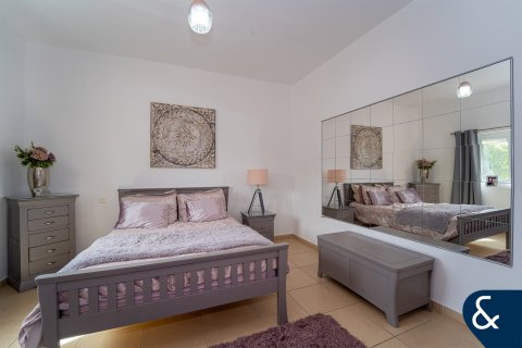 Villa in Arabian Ranches, Dubai 7 bedrooms, 645 sq.m. № 98627 - photo 14