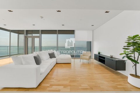 Apartment in Bluewaters Residences, Bluewaters, Dubai 4 bedrooms, 228 sq.m. № 14826 - photo 6