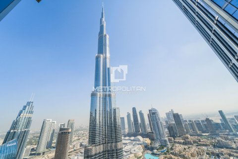 Снять в аренду квартиру в The Address Residences Dubai Opera, Даунтаун Дубай (Даунтаун Бурдж Дубай), Дубай: 3 спальни, 145м², № 14834 - фото 1