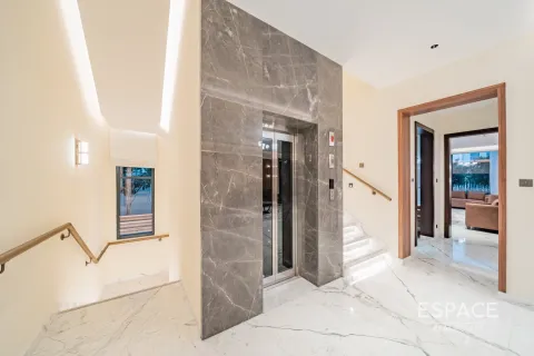 Villa in Parkway Vistas, Dubai Hills Estate, Dubai 6 bedrooms, 1177 sq.m. № 71069 - photo 14