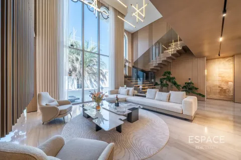 Villa in Jumeirah Islands, Dubai 5 bedrooms, 526 sq.m. № 71072 - photo 3