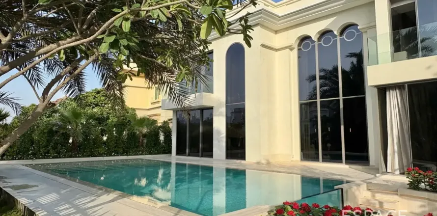 Villa in Jumeirah Islands, Dubai 5 bedrooms, 526 sq.m. № 71072