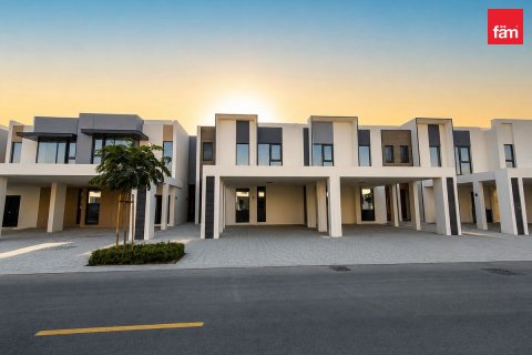 Townhouse in Dubai 3 bedrooms, 195.1 sq.m. № 123447 - photo 14