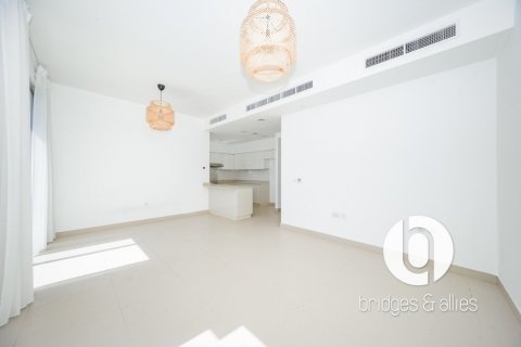Villa in Dubai Hills Estate, Dubai 4 bedrooms, 229 sq.m. № 123446 - photo 3