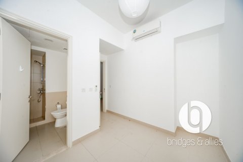 Villa in Dubai Hills Estate, Dubai 4 bedrooms, 229 sq.m. № 123446 - photo 20