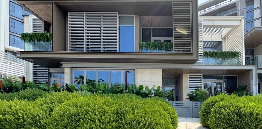 Townhouse in Bluewaters Residences, Bluewaters, Dubai 4 bedrooms, 620 sq.m. № 9266