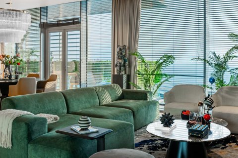 Apartment in Bluewaters Residences, Bluewaters, Dubai 3 bedrooms, 190 sq.m. № 9262 - photo 1