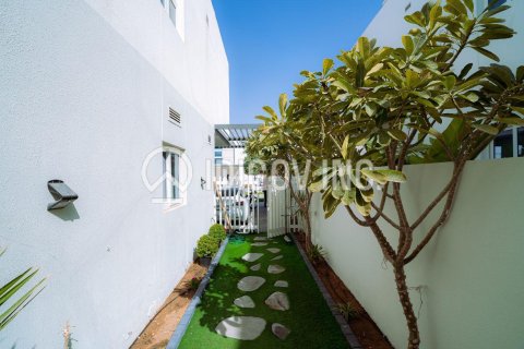 Maison de ville à DAMAC Hills (Akoya by DAMAC), Dubai, 3 chambres, 199 m², № 60006 - photo 3