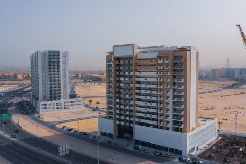 Apartment in AZIZI SHAISTA in Al Furjan, Dubai 1 bedroom, 76 sq.m. № 103960 - photo 3