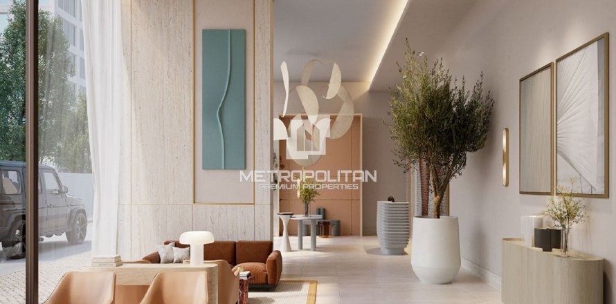 Apartment in EMAAR Beachfront, Dubai Harbour, Dubai 1 bedroom, 84 sq.m. № 15870