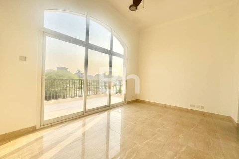 فيلا في فيلات, دبي 5 غرف نوم , 561 م² رقم 57091 - صورة 4