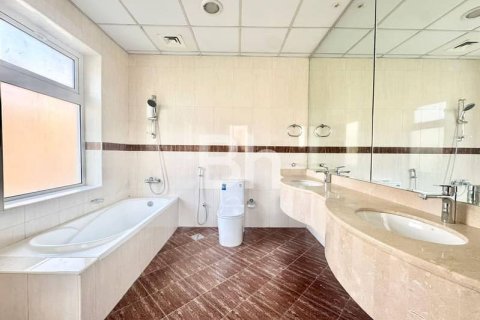 فيلا في فيلات, دبي 5 غرف نوم , 561 م² رقم 57091 - صورة 22
