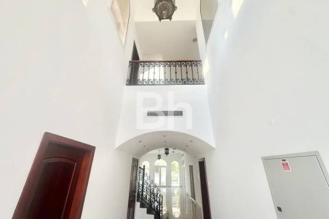 فيلا في فيلات, دبي 5 غرف نوم , 561 م² رقم 57091 - صورة 1