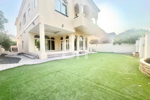 فيلا في فيلات, دبي 5 غرف نوم , 561 م² رقم 57091 - صورة 13