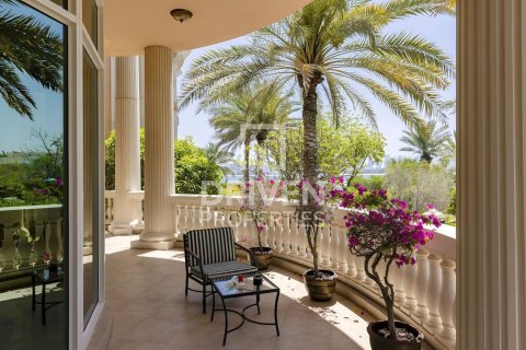 Villa à The Crescent, Palm Jumeirah, Dubai, 5 chambres, 631.55 m², № 136870 - photo 5