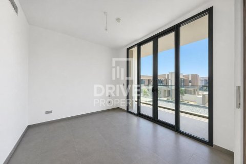 Villa in Jebel Ali, Dubai 4 bedrooms, 656.55 sq.m. № 136872 - photo 11