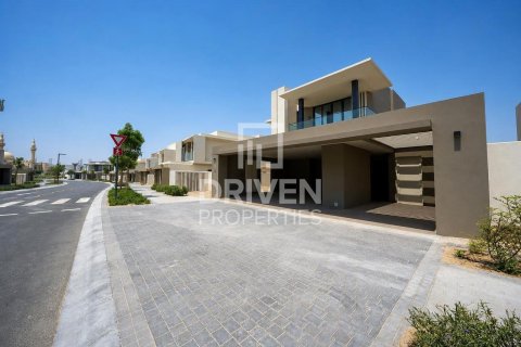 Villa in Jebel Ali, Dubai 4 bedrooms, 656.55 sq.m. № 136872 - photo 23