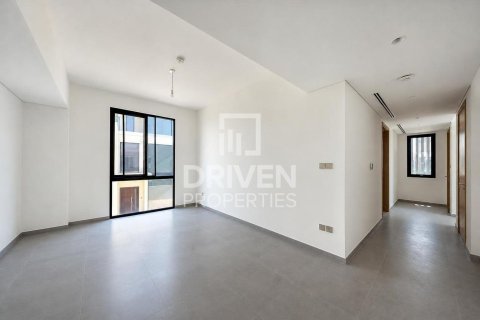 Villa in Jebel Ali, Dubai 4 bedrooms, 656.55 sq.m. № 136872 - photo 2