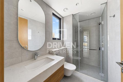 Villa in Jebel Ali, Dubai 4 bedrooms, 656.55 sq.m. № 136872 - photo 20