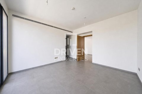 Villa in Jebel Ali, Dubai 4 bedrooms, 656.55 sq.m. № 136872 - photo 8