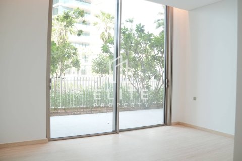 Villa à Palm Jumeirah, Dubai, 4 chambres, 1296 m², № 121303 - photo 15