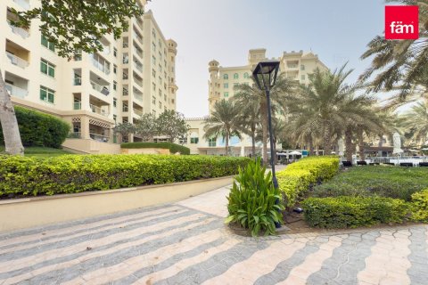 Apartment in Palm Jumeirah, Dubai 2 bedrooms, 183.5 sq.m. № 67566 - photo 23