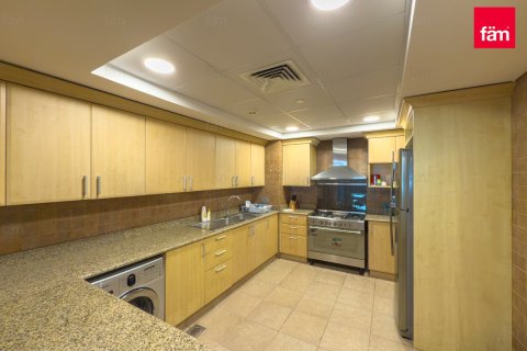 Apartment in Palm Jumeirah, Dubai 2 bedrooms, 183.5 sq.m. № 67566 - photo 19