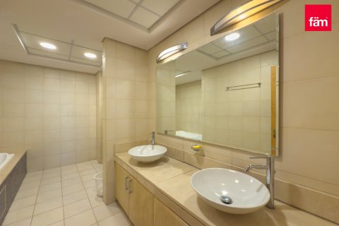 Apartment in Palm Jumeirah, Dubai 2 bedrooms, 183.5 sq.m. № 67566 - photo 17