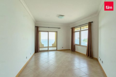 Apartment in Palm Jumeirah, Dubai 2 bedrooms, 183.5 sq.m. № 67566 - photo 10