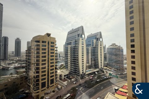 Apartamento en Shams 1, Jumeirah Beach Residence, Dubai, 3 dormitorios, 175 m², № 74394 - foto 2