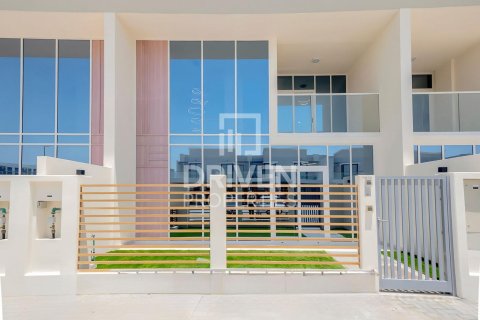 فيلا في Dubai Land, دبي 2 غرف نوم, 108 م² رقم 20817 - صورة 13