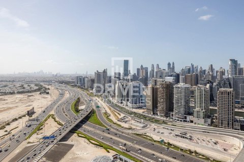 Apartment in Business Bay, Dubai 2 bedrooms, 137 sq.m. № 20818 - photo 13