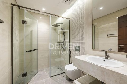 Apartment in Business Bay, Dubai 2 bedrooms, 137 sq.m. № 20818 - photo 8