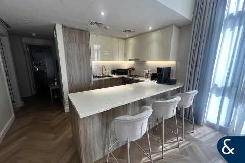 Apartment in LIV RESIDENCE in Dubai Marina, Dubai 1 bedroom, 75 sq.m. № 98977 - photo 4