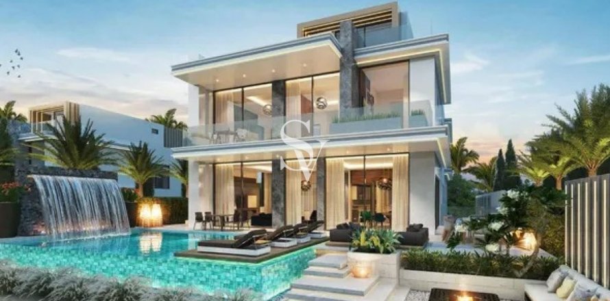 Villa en Dubai, 6 dormitorios, 551 m², № 109975