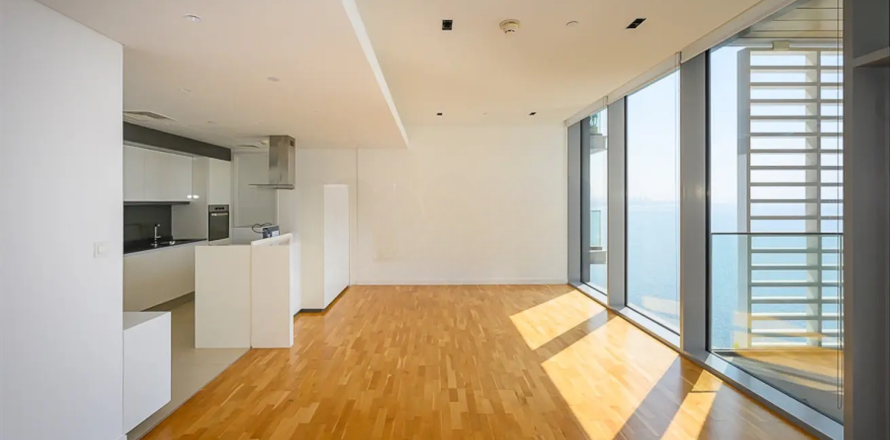 Appartement à Dubai, 2 chambres, 148 m², № 5749