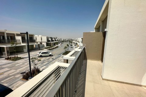 Townhouse in Tilal Al Ghaf, Dubai 3 bedrooms, 199.9 sq.m. № 37591 - photo 4