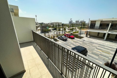 Townhouse in Tilal Al Ghaf, Dubai 3 bedrooms, 199.9 sq.m. № 37591 - photo 8