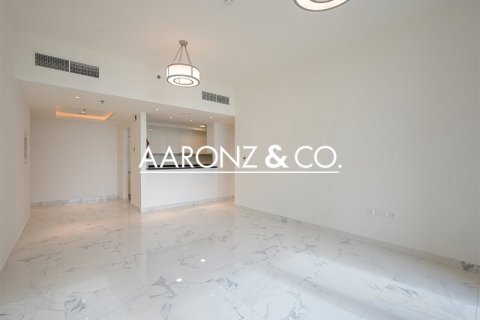 Apartment in Business Bay, Dubai 2 bedrooms, 127 sq.m. № 96661 - photo 3