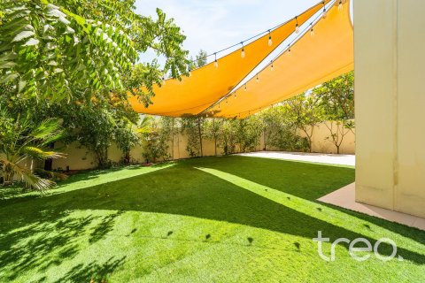 Townhouse in Mira Oasis 2, Reem, Dubai 4 bedrooms, 263.29 sq.m. № 119439 - photo 14
