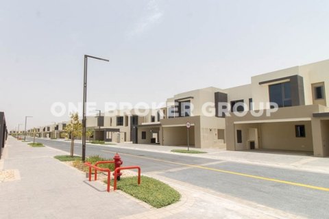 تاون هاوس في دبي هيلز استيت, دبي 4 غرف نوم, 221.8 م² رقم 198 - صورة 15