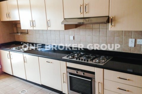 Apartamento en Dubai Marina, Dubai, 3 dormitorios, 265.4 m², № 201 - foto 3