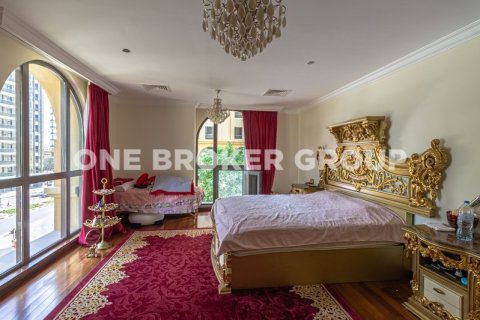 منزل ذو طابقين في دبي 4 غرف نوم, 415.6 م² رقم 200 - صورة 13