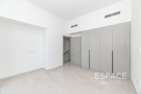 فيلا في Al Furjan, دبي 3 غرف نوم, 244 م² رقم 61867 - صورة 18