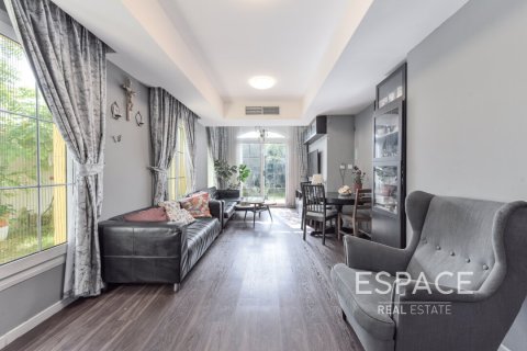 Villa en The Springs, Dubai, 2 dormitorios, 177 m², № 61878 - foto 2